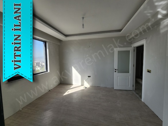 Selçuklu Mah. Onikişubat Satılık Daire |  3+1 Oda | 130M2 4.700.000Tl  Krediye Uygun  | 2. Kat | Doğalgaz(Kombi) | 1 Banyo Resim-4
