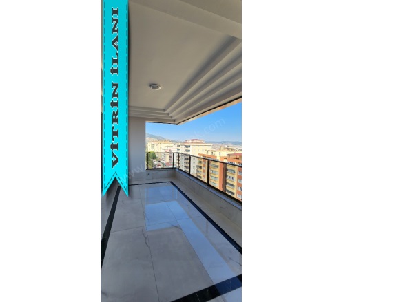 Selçuklu Mah. Onikişubat Satılık Daire |  5+1 Oda | 220M2 9.500.000Tl  Krediye Uygun  | 3. Kat | Merkezi Isınma | 2 Banyo Resim-3