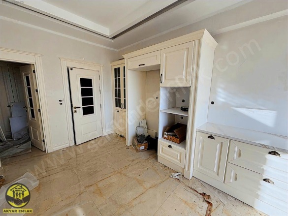 Şehit Abdullah Çavuş Mah. Onikişubat Satılık Daire |  5+1 Oda | 260M2 13.000.000Tl  Krediye Uygun  | 7. Kat | Merkezi Isınma | 2 Banyo Resim-5