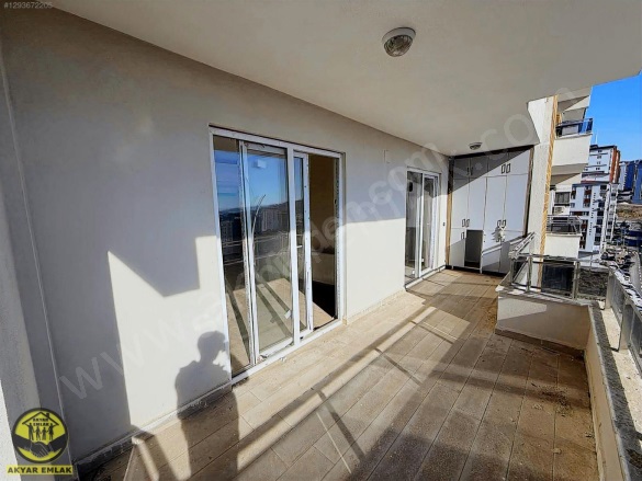 Yamaçtepe Mah. Onikişubat Satılık Daire |  4+1 Oda | 200M2 6.200.000Tl  Krediye Uygun  | 8. Kat | Merkezi Isınma Resim-4