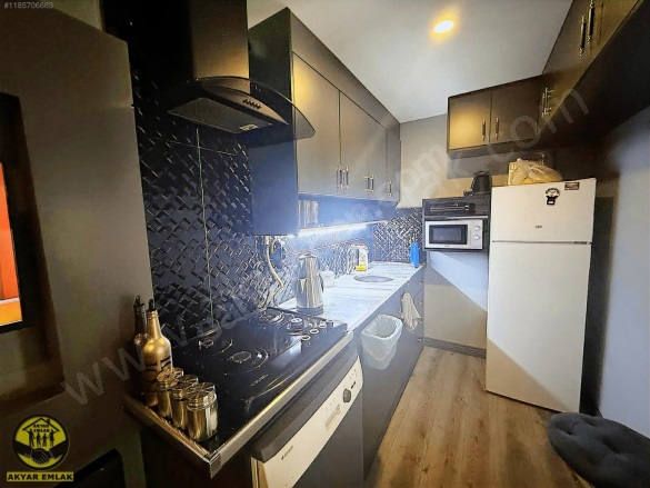 Bahçeli Evler Mah. Dulkadiroğlu Satılık Ofis / Büro |  1+1 Oda | 90M2 3.400.000Tl  Krediye Uygun  | Giriş Katı Resim-4