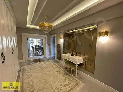 House For Sale in  Turkey, Kahramanmaras, Onikisubat, Haydar Bey neighborhood , 5+1 Room, 270 m2