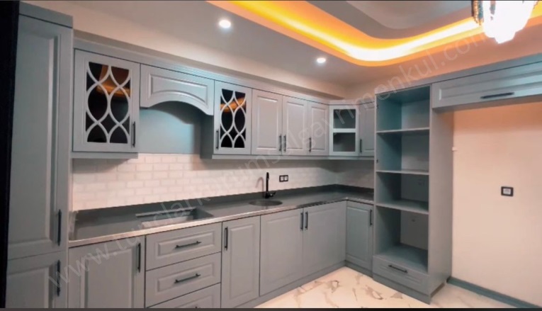 Dönümlü  Yenişehir Satılık Daire |  3+1 Oda | 145M2 3.750.000Tl  Krediye Uygun  | 5. Kat | Yerden Isıtma | 1 Banyo | 1 Yatak Odası Resim-4