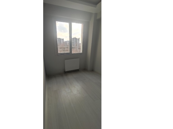 Kent Meydanı Civarı Kayapınar Satılık Daire |  2+1 Oda | 95M2 4.300Tl  Krediye Uygun  | 2. Kat | Merkezi Isınma | 1 Banyo | 1 Yatak Odası Resim-4