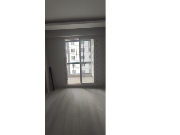 Kent Meydanı Civarı Kayapınar Satılık Daire |  2+1 Oda | 95M2 4.300Tl  Krediye Uygun  | 2. Kat | Merkezi Isınma | 1 Banyo | 1 Yatak Odası Resim-5