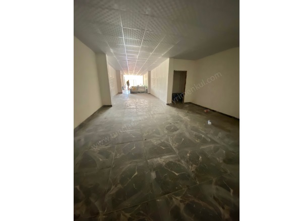 Bağcılar Bağlar Satılık Dükkan |  1 Oda | 230M2 7.800.000Tl  Krediye Uygun  | 1. Kat Resim-5