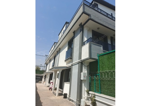 Toptancılar Civarı Bağlar Satılık Villa |  5+2 Oda | 280M2 9.600.000Tl  Krediye Uygun  | Tripleks | Yerden Isıtma Resim-1