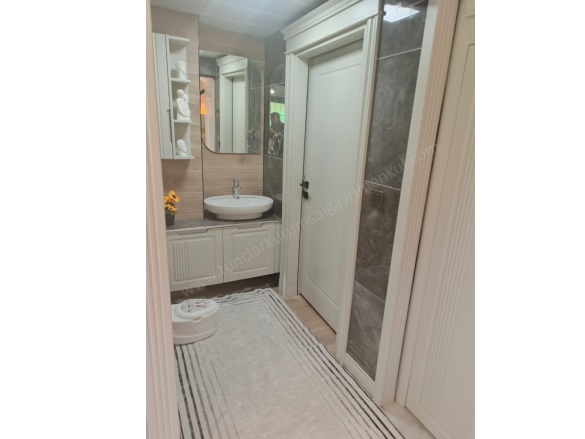 Toptancılar Civarı Bağlar Satılık Villa |  5+2 Oda | 280M2 9.600.000Tl  Krediye Uygun  | Tripleks | Yerden Isıtma Resim-4