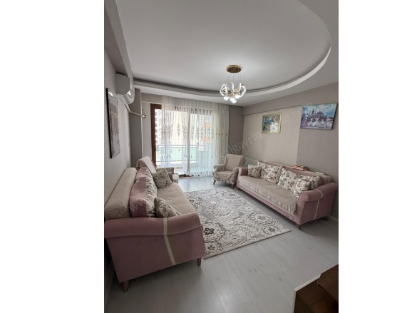 75 Caddesi Civarı Kayapınar Satılık Daire |  4+1 Oda | 200M2 5.950.000Tl  Krediye Uygun  | 2 Banyo Resim-4