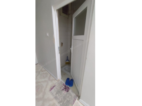 Heskif Cd Bağlar Satılık Daire |  3+1 Oda | 150M2 3.150.000Tl  Krediye Uygun  | 2. Kat | Doğalgaz(Kombi) | 1 Banyo Resim-3