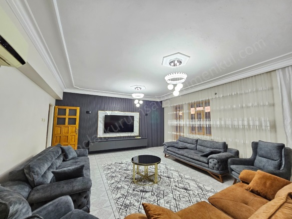 Diclekent Civarı Kayapınar Satılık Daire |  4+1 Oda | 250M2 3.820.000Tl  Krediye Uygun  | 7. Kat | Doğalgaz(Kombi) | 2 Banyo Resim-2