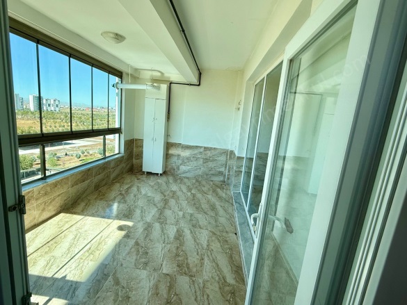Fırat Mahallesi. Kayapınar Satılık Daire |  3+1 Oda | 160M2 5.570.000Tl  Krediye Uygun  | 9. Kat | 2 Banyo Resim-5