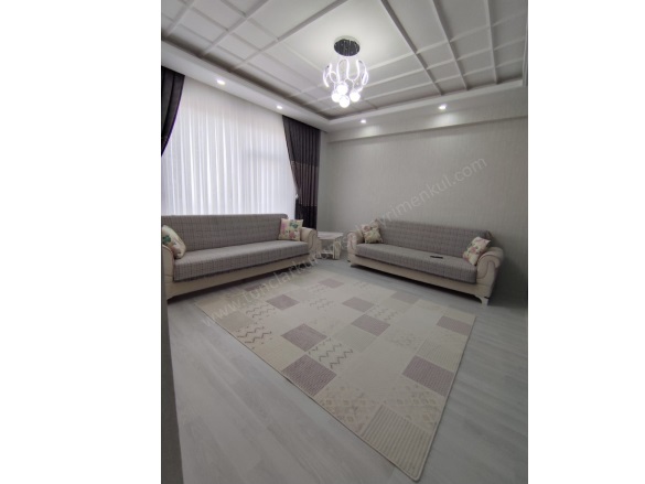 Bağcılar Bağlar Satılık Daire |  3+1 Oda | 155M2 4.500.000Tl  Krediye Uygun  | 8. Kat | Doğalgaz(Kombi) | 2 Banyo Resim-2