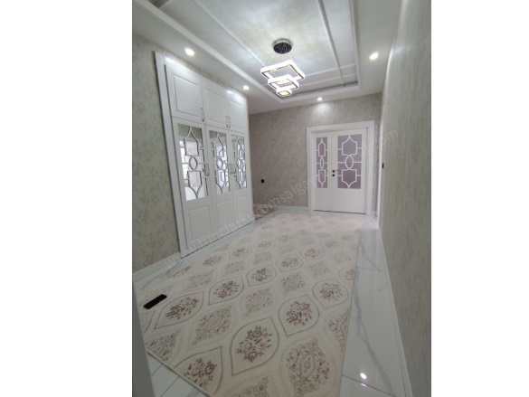 Bağcılar Bağlar Satılık Daire |  3+1 Oda | 155M2 4.500.000Tl  Krediye Uygun  | 8. Kat | Doğalgaz(Kombi) | 2 Banyo Resim-3