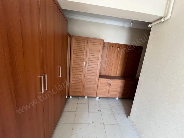 Mezopotamya Mahallesi. Kayapınar Satılık Daire |  3+1 Oda | 140M2 2.960.000Tl | 7. Kat | Doğalgaz(Kombi) Resim-3