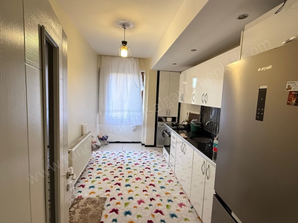 Fırat Mahallesi. Kayapınar Satılık Daire |  2+1 Oda | 100M2 2.950.000Tl  Krediye Uygun  | 1. Kat | Merkezi Isınma | 1 Banyo Resim-4