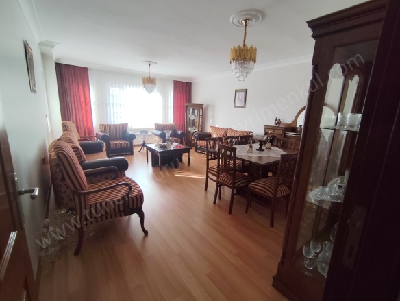 Forum Avm Civarı Kayapınar Satılık Daire |  4+1 Oda | 200M2 3.970.000Tl | 12. Kat | Doğalgaz(Kombi) Resim-4