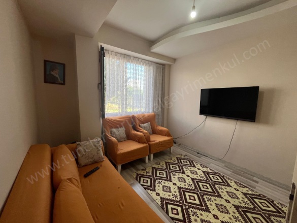 Bağcılar Bağlar Satılık Daire |  2+1 Oda | 75M2 2.650.000Tl  Krediye Uygun  | Giriş Katı | 1 Banyo Resim-3