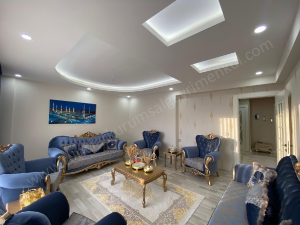 Wiston Civarı Kayapınar Satılık Daire |  3.5+1 Oda | 165M2 6.000.000Tl  Krediye Uygun  | 8. Kat | Merkezi Isınma | 2 Banyo | 1 Yatak Odası Resim-3