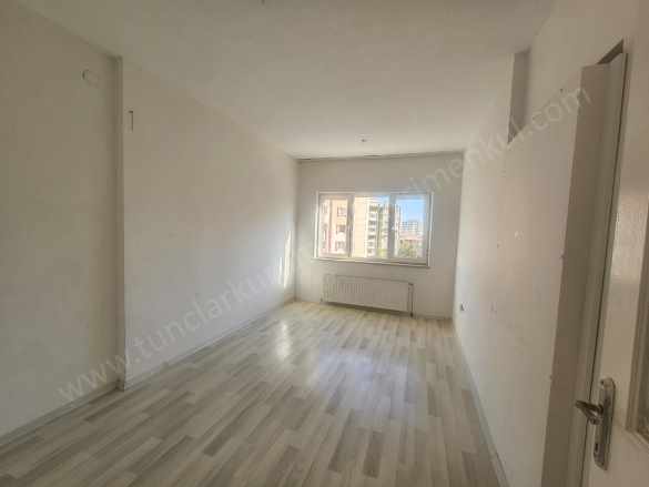 Üç Kuyuda 2+1 Kiralık Daire Toki Si Yenişehir Kuyular Civarı