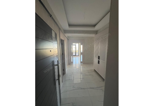 Wiston Civarı Kayapınar Satılık Daire |  3.5+1 Oda | 152M2 5.650.000Tl  Krediye Uygun  | 13. Kat | Merkezi Isınma | 2 Banyo Resim-2
