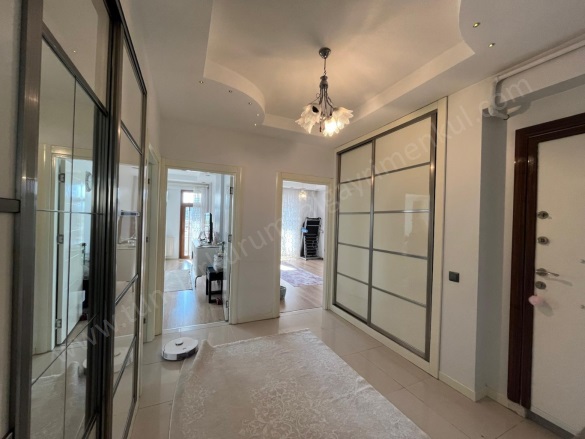 Fırat Mahallesi. Kayapınar Satılık Daire |  3+1 Oda | 170M2 5.670.000Tl  Krediye Uygun  | 3. Kat | Merkezi Isınma | 2 Banyo Resim-2