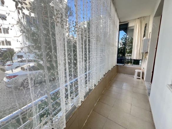 Bağcılar Bağlar Satılık Daire |  1+1 Oda | 70M2 2.340.000Tl  Krediye Uygun  Eşyalı  | Giriş Katı | Merkezi Isınma | 1 Banyo Resim-5