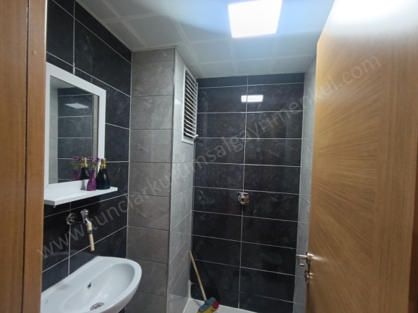  Barış Mh Kayapınar Satılık Daire |  2+1 Oda | 95M2 3.400.000Tl | 3. Kat | Merkezi Isınma(Pay Ölçer) | 1 Banyo Resim-5