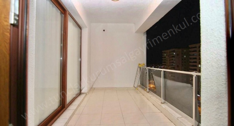 50 Lik Yol Civarı Kayapınar Satılık Daire |  3+1 Oda | 160M2 5.350.000Tl  Krediye Uygun  | 8. Kat Resim-4