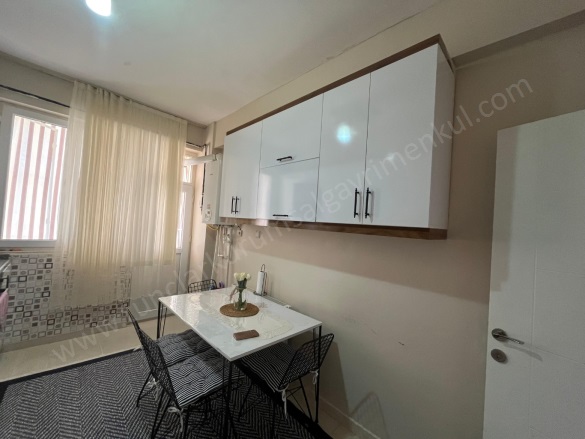 Çöl Güzeli Kayapınar Satılık Daire |  3+1 Oda | 145M2 3.320.000Tl  Krediye Uygun  | 1. Kat | Doğalgaz(Kombi) | 1 Banyo | 1 Yatak Odası Resim-5