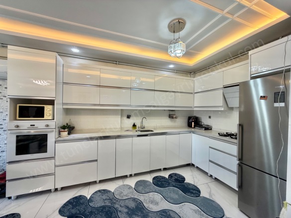 Peyas Mahallesi. Kayapınar Satılık Daire |  3+1 Oda | 185M2 4.150.000Tl  Krediye Uygun  | 10. Kat Resim-1