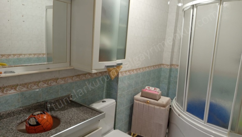 Peyas Mahallesi. Kayapınar Satılık Daire |  3+1 Oda | 180M2 3.280.000Tl  Krediye Uygun  | 7. Kat | Merkezi Isınma | 2 Banyo Resim-4