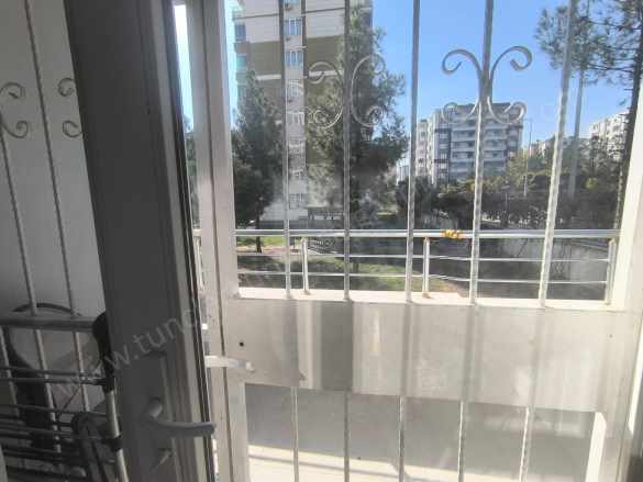 Doğum Hastanesi Civarında 3+1 Satılık Daire Bağlar