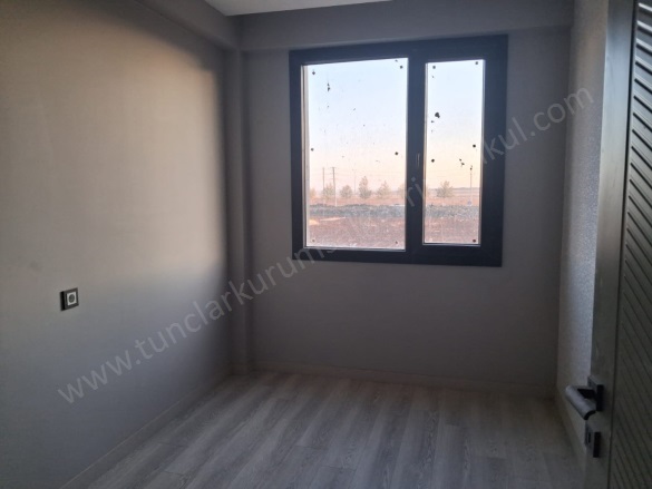 Bağcılar Bağlar Satılık Daire |  2+1 Oda | 85M2 3.980.000Tl  Krediye Uygun  | 2. Kat | Yerden Isıtma | 1 Banyo Resim-2