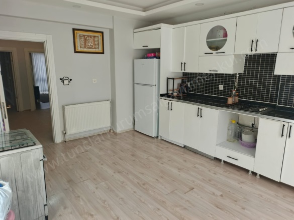 Üç Kuyular Civarı Yenişehir Satılık Daire |  3+1 Oda | 175M2 3.950.000Tl  Krediye Uygun  | 1. Kat | Merkezi Isınma | 2 Banyo Resim-2
