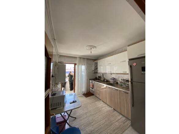 Tesisler Civarı Kayapınar Satılık Daire |  3+1 Oda | 175M2 2.650.000Tl  Krediye Uygun  | 7. Kat | Doğalgaz(Kombi) | 1 Yatak Odası Resim-1