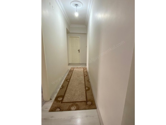 Kent Meydanı Civarı Kayapınar Satılık Daire |  3+1 Oda | 160M2 3.650.000Tl | 5. Kat | Doğalgaz(Kombi) | 2 Banyo Resim-5