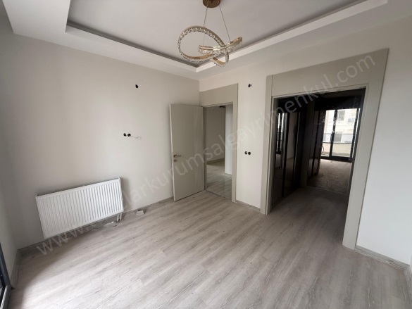Kıtılbıl Mah. Sur Satılık Daire |  2+1 Oda | 115M2 3.950.000Tl | 2. Kat | Merkezi Isınma | 1 Banyo Resim-2