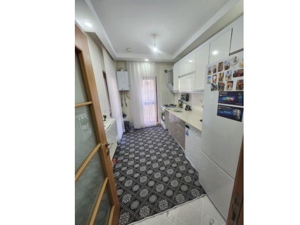  Barış Mh Kayapınar Satılık Daire |  2+1 Oda | 95M2 3.200.000Tl  Krediye Uygun  | Yüksek Giriş | Merkezi Isınma(Pay Ölçer) | 1 Banyo Resim-3