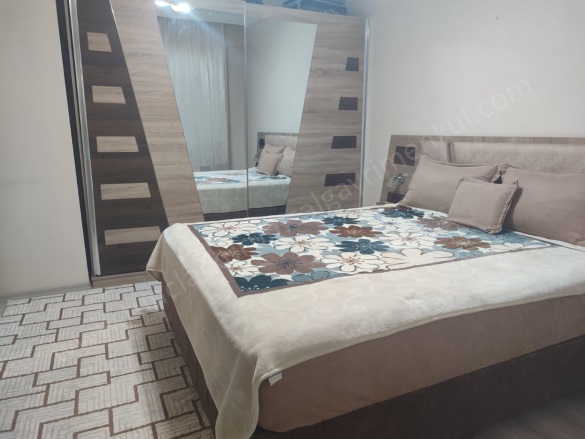 Bağcılar Bağlar Satılık Daire |  3+1 Oda | 135M2 3.250.000Tl  Krediye Uygun  | Giriş Katı | Merkezi Isınma | 1 Banyo Resim-3