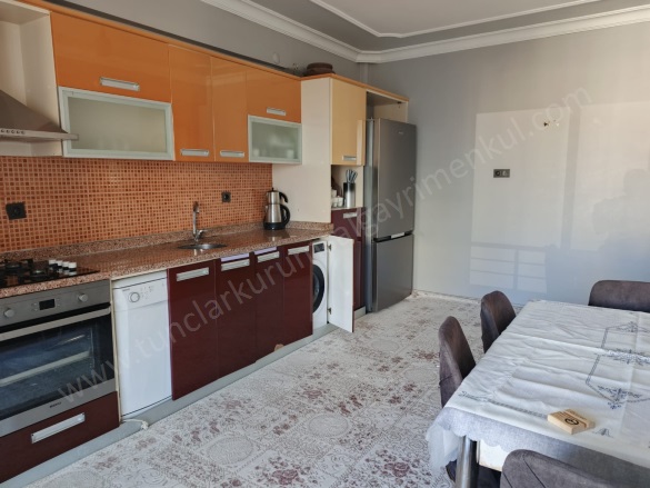 Mezopotamya Mahallesi. Kayapınar Satılık Daire |  3+1 Oda | 165M2 4.330.000Tl  Krediye Uygun  | 8. Kat | Doğalgaz(Kombi) | 2 Banyo Resim-4