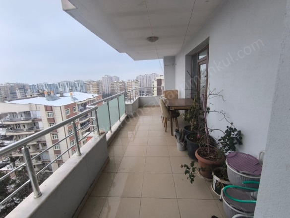 Tekel Kavşağı Civarı Kayapınar Satılık Daire |  4+1 Oda | 220M2 5.150.000Tl  Krediye Uygun  | 9. Kat | Doğalgaz(Kombi) | 2 Banyo Resim-2