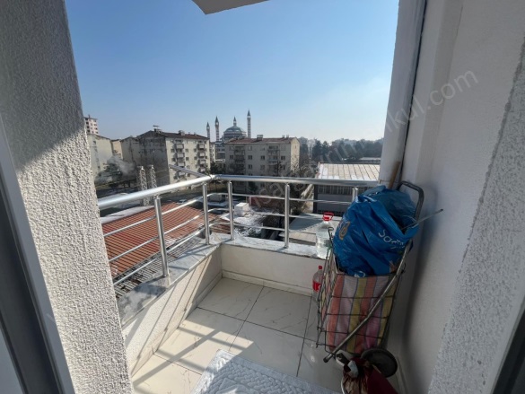  Barış Mh Kayapınar Satılık Daire |  2+1 Oda | 100M2 3.300.000Tl  Krediye Uygun  | 4. Kat | Merkezi Isınma | 1 Banyo Resim-4