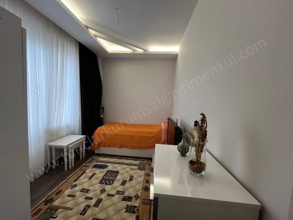 Mezopotamya Mahallesi. Kayapınar Satılık Daire |  2+1 Oda | 85M2 4.480.000Tl  Krediye Uygun  | 1. Kat | Yerden Isıtma | 1 Banyo Resim-3