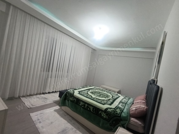 Bağcılar Bağlar Satılık Daire |  3+1 Oda | 145M2 4.350.000Tl  Krediye Uygun  | 6. Kat | Doğalgaz(Kombi) | 1 Banyo Resim-5