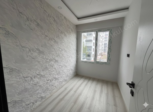 Bağcılar Bağlar Satılık Daire |  2+1 Oda | 70M2 3.100.000Tl  Krediye Uygun  | 4. Kat | Doğalgaz(Kombi) | 1 Banyo | 1 Yatak Odası Resim-5