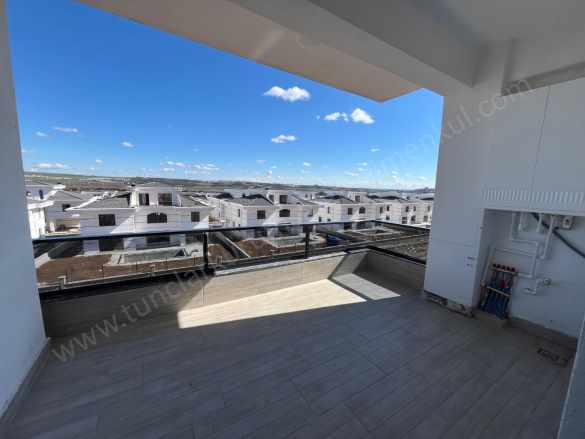 450 Evlerde Havuzlu Lüks 2+1 Kiralık Daire Yenişehir Dönümlü