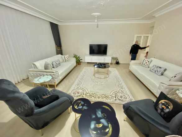 Musa Anter Caddesinde 4+1 Ferah Cepheli Satılık Daire Fırsat ! Kayapınar Gaziler Civarı