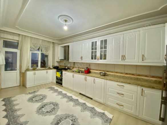 Musa Anter Caddesinde 4+1 Ferah Cepheli Satılık Daire Fırsat ! Kayapınar Gaziler Civarı