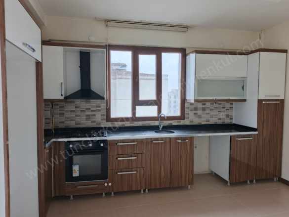 Kiralık Daire 3+1 Bağcılar Millet Bahçesi Civarı Bağlar